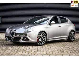 alfa romeo giulietta - 1.750 turbo veloce | clima | cruise | navigatie | dab+ | grigio magnesio | pdc | sportstoe