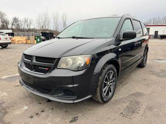2014 dodge grand caravan se 30th anniversary edition - 3rd row!