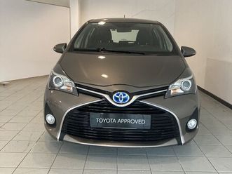 yaris 1.5 hybrid 5 porte active