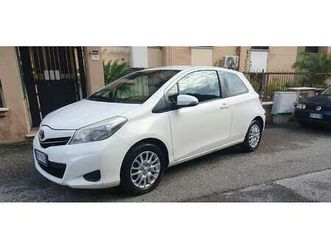 yaris iii 2011 3p 1.0 lounge retrocamera *leggi