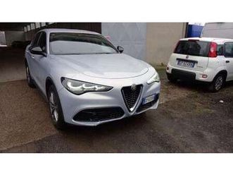 stelvio 2.2 td 210cv super q4 at8
