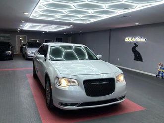 used 2016 chrysler 300 s