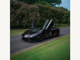 6.5 v12 lp 740-4 s roadster isr 4wd euro 6 2dr