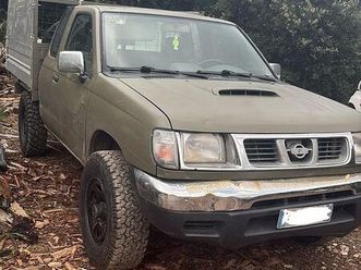 pickup nissan king cab