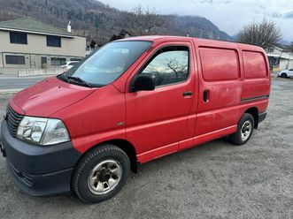 toyota hiace 4wd