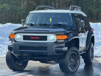 used 2014 toyota fj cruiser base