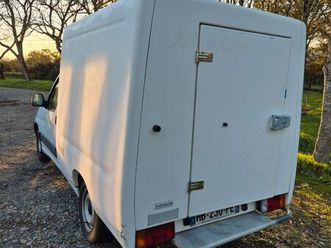 camion utilitaire frigorifique
