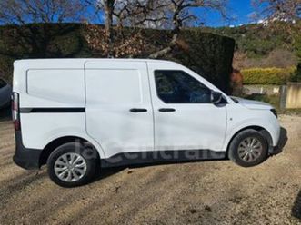 ii fourgon 1.5 ecoblue 100 bvm6 active