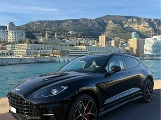 aston martin dbx s