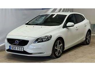 volvo v40 d2 automat besiktigad drag