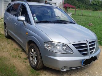 ssangyong rodius sv270 xdi 4wd