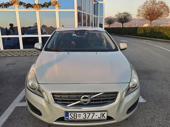 volvo s60 drive, 2011 god.