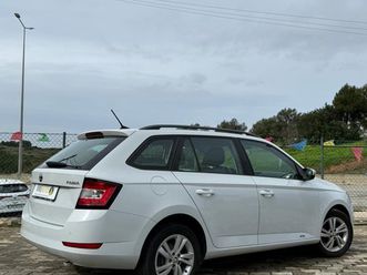 skoda fabia skoda fábia março/19