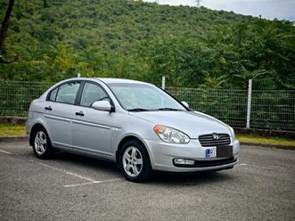 hyundai accent 1,4, 2006 god.