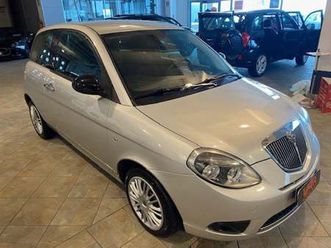 lancia ypsilon 1.2 69 cv argento del 2011 usata a beinette