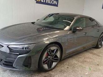 audi e-tron gt 60 quattro