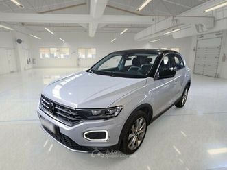 volkswagen t-roc 2.0 tdi 150 cv scr advanced dsg 5 porte suv