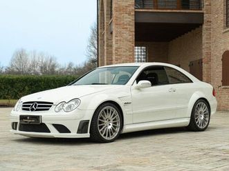 2010 mercedes-benz 63 amg black series