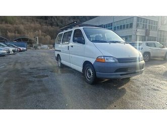 hiace 2.4 kombi a rch12