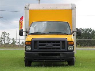2015 ford e-350 super duty 15' box truck