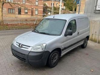 ② peugeot partner, 1.4 essence, état parfait — camionnettes & utilitaires — 2ememain