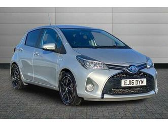 toyota yaris design hatchback's 1.5 vvt-h design e-cvt euro 6 5dr