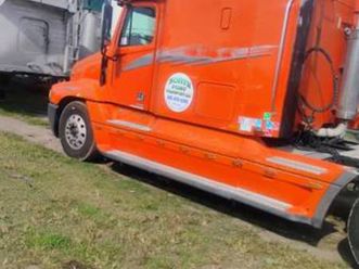 freightliner century 2002