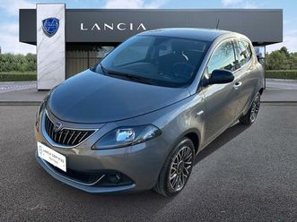 1.0 firefly 70cv hybrid platino