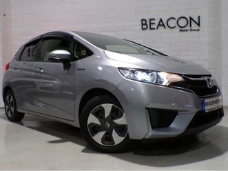 **only 21,000 miles**honda fit hybrid s-type**fantastic condition**full safety pack**colour camera**apple car-play and android auto**cruise control**active brak