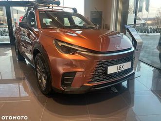 lexus lbx 1.5 hybrid