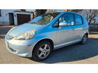 honda jazz 1.4 ls automatik*klima