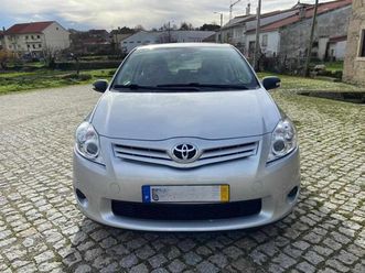 toyota auris 1.4 d-4d, 90cv