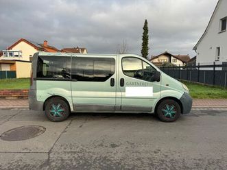 opel vivaro kombi l1h1 2,7t 9 sitzer benzin!