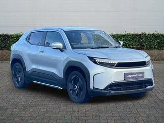 toyota urban cruiser design suv's 61kwh design auto 5dr