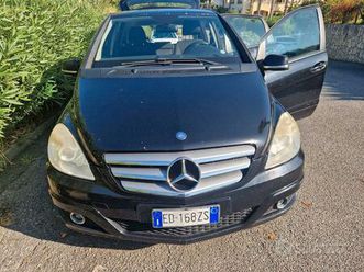 mercedes classe b 180 d (2010)