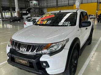 tri. outdo. gls 2.4 cd 4x4 die. aut