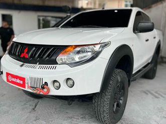 triton sport gls 2.4 cd diesel mec.