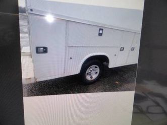 2017 rust free chevy express 3500 ext cutaway v8 w/ 6.0l engine