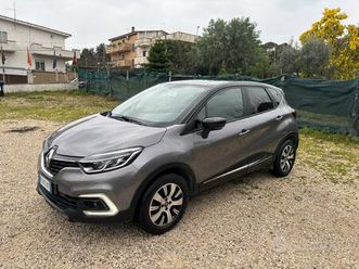 renault captur 0.9 benzina