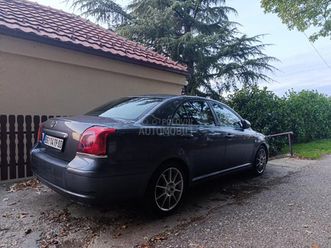 toyota avensis vvt-i luna