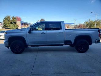 2021 chevrolet silverado 3500hd ltz z71 4x4.....58k miles
