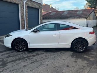 laguna coupé monaco gp 2.0 dci 175 – 4control – bose – ct 2027