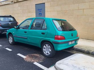 voiture peugeot 106