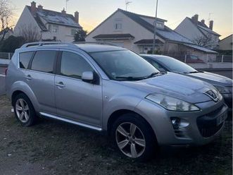 4x4 peugeot 4007 très bon état