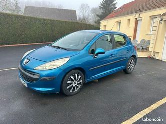 peugeot 207 1.4l hdi 70 cv pack clim contrôle technique ok ◊