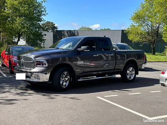 dodge ram 1500 bighorn 5.7 v8 400cv