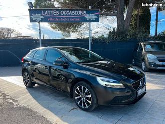 volvo v40 d2 120cv momentum 2018