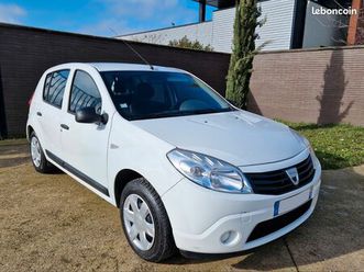 dacia sandero 1.2 16v suivi renault