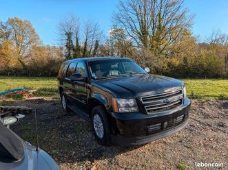 lot de 2 chevrolet tahoe hybrid v8