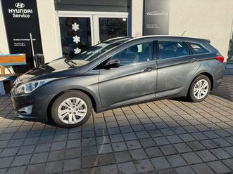 hyundai i40 cw 5 a/t 1.7 star edition